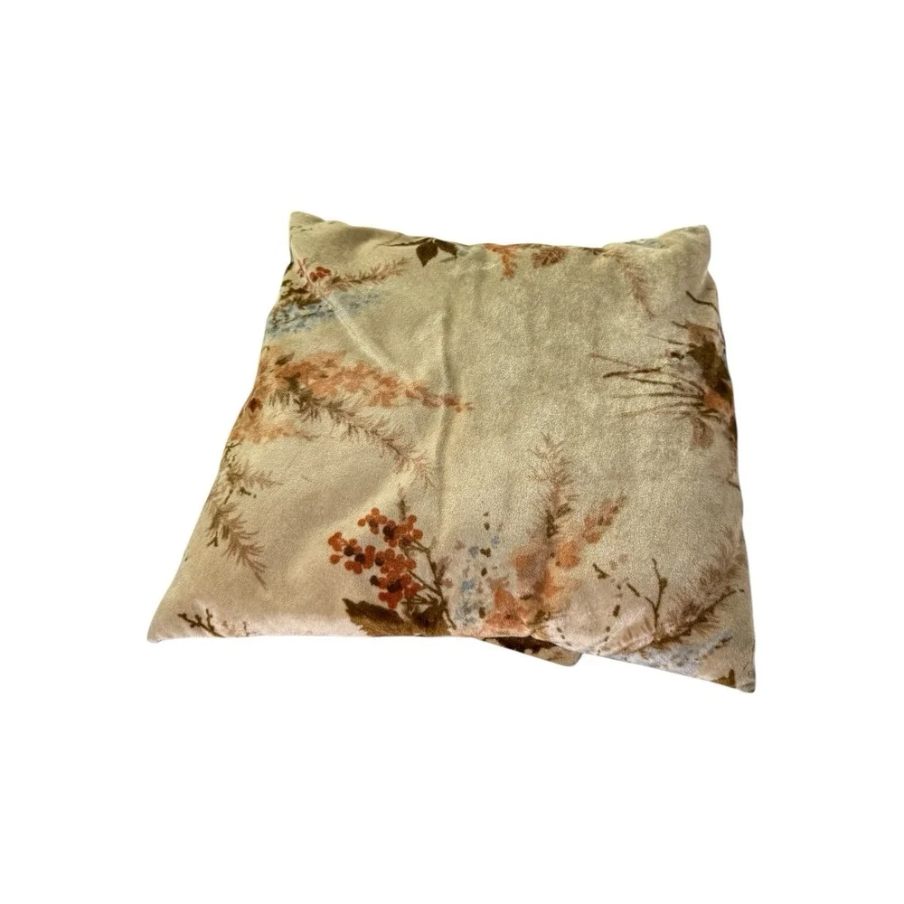 Vintage 1978 Warner Fabric Corp Floral Velvet Tassel Throw Pillows Set of 4